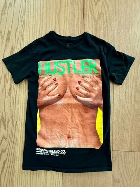 Reason Black Graphic 'Hustler' Short-Sleeve Tee